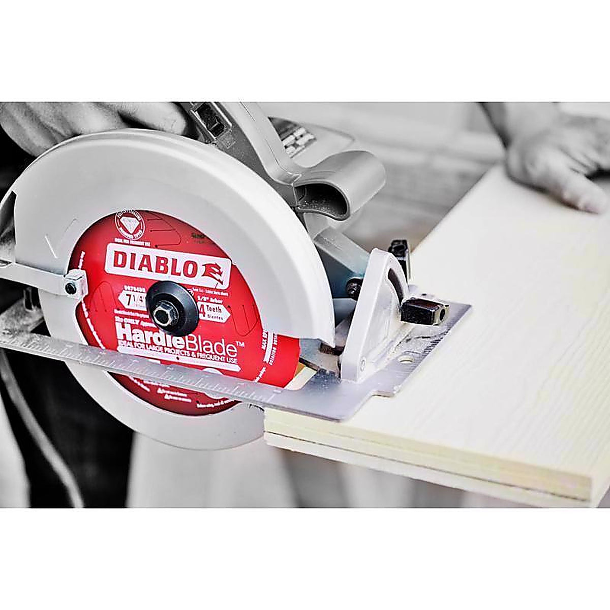 Diablo - D0604DH - HardieBlade 6-1/2 in. D X 5/8 in. S PCD Fiber Cement Blade 4 teeth 1 pk