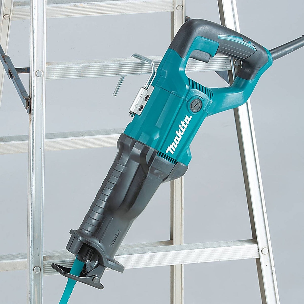Makita - JR3051T - 12 amps Corded Brushed Reciprocating Saw Tool Only