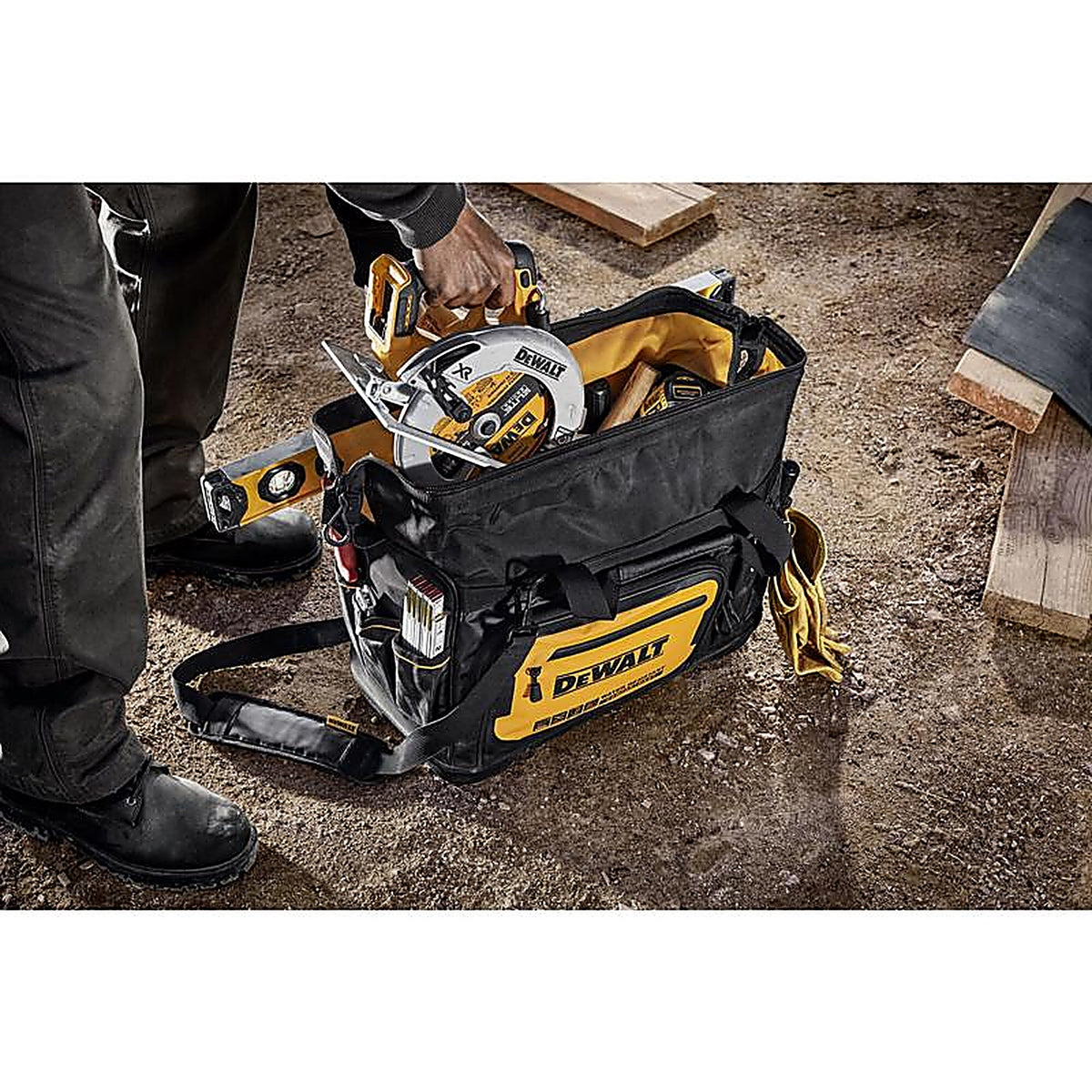 DeWalt - DWST560104 - Ballistic Nylon All-Purpose Tool Bag 33 pocket Black/Yellow 1 pc