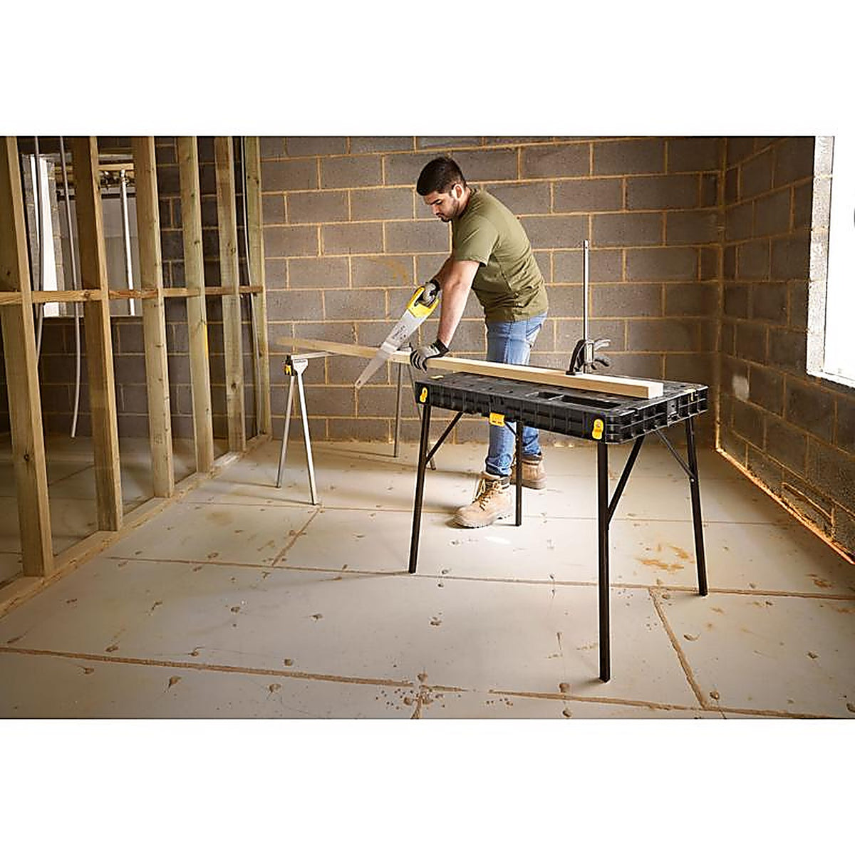 Stanley - STST11552 - 33.5 in. L X 23.5 in. W X 29 in. H Folding Workbench 700 lb. cap.