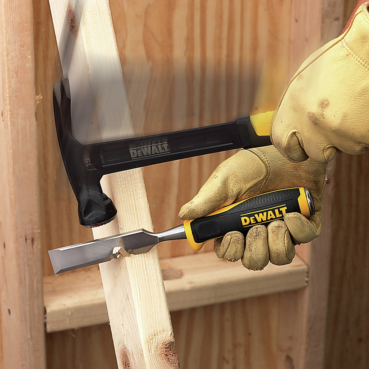 DeWalt - DWHT16065 - 1 in. W X 5 in. L Side Strike Chisel 1 pk
