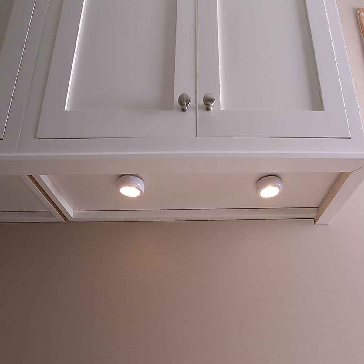 Westek - BL-PUTN-W3 - White Battery Powered LED Puck Light 3 pk