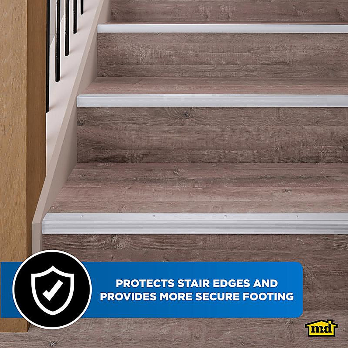 M-D - 78022 - 1.13 in. H x 36 in. L Prefinished Silver Aluminum Stair Edge