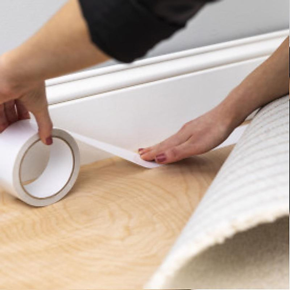 Duck - 286377 - 1.88 in. W X 75 ft. L Reversible Scrim Indoor Carpet Tape