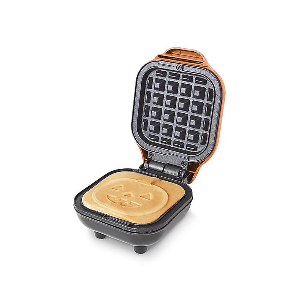 Rise by Dash - RMWP001GBOP06 - Jack-O-Lantern Orange Plastic Waffle Maker