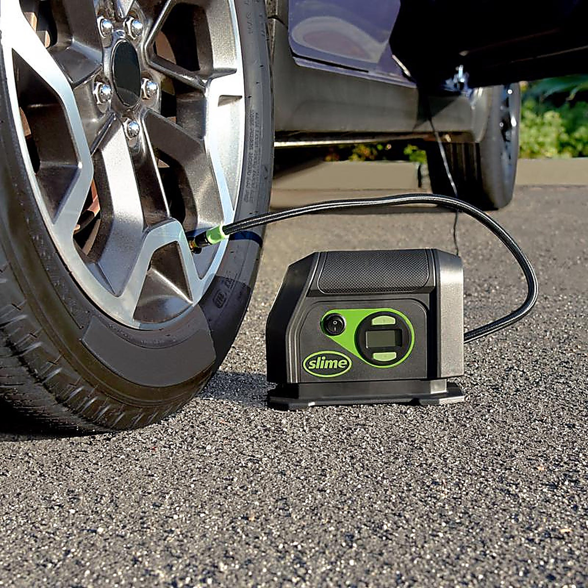 Slime - 40051 - 12 volt Tire Inflator/Gauge