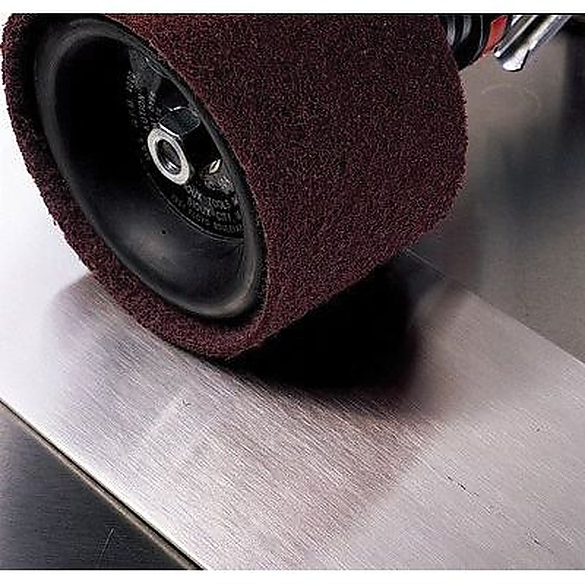 3M - 8858 - Scotch-Brite 08858 Sc-Bs Series Non-Woven Surface Conditioning Belt, 1/2 Inch W X 18 Inch L, Coarse Grade, Brown