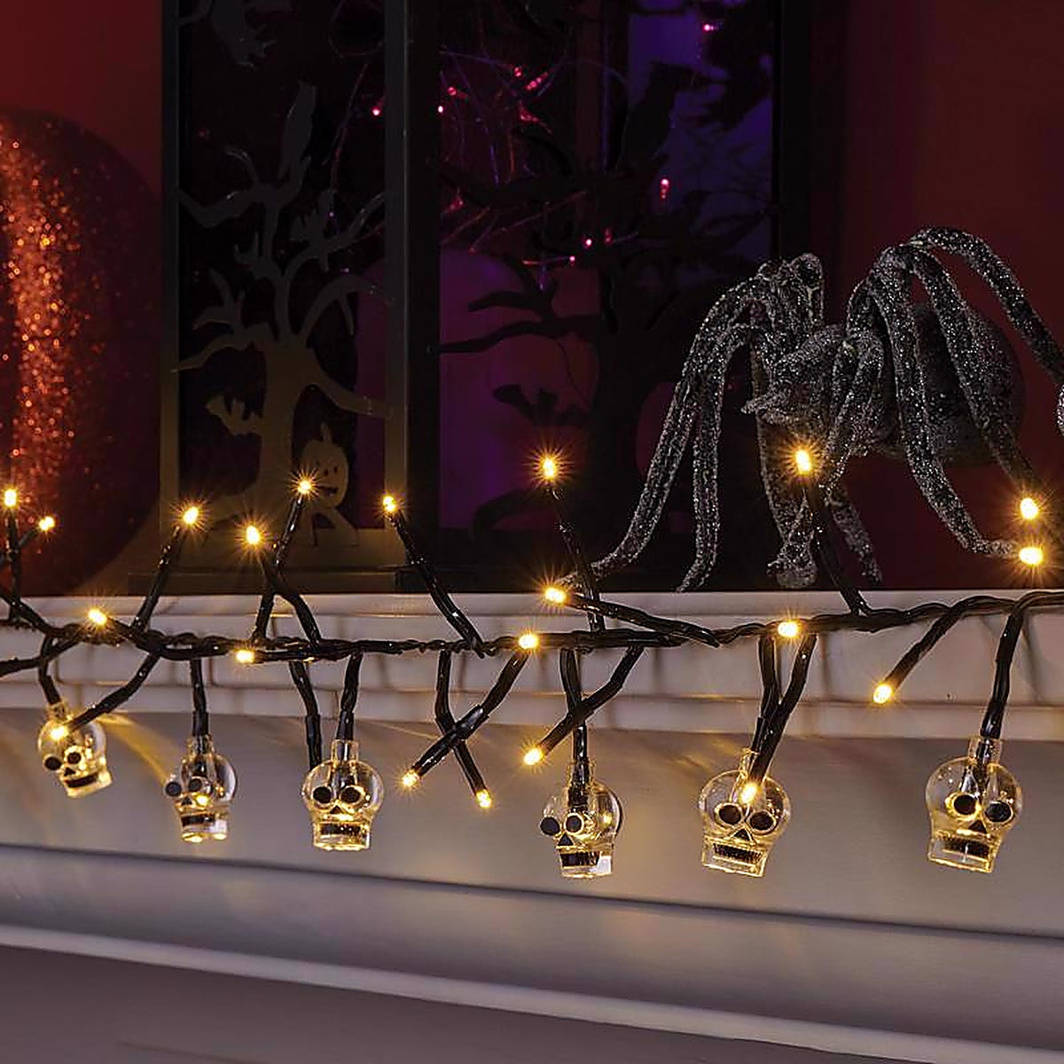 Celebrations - 34966-71 - Warm White 120 ct 9 ft. LED Skull Lights