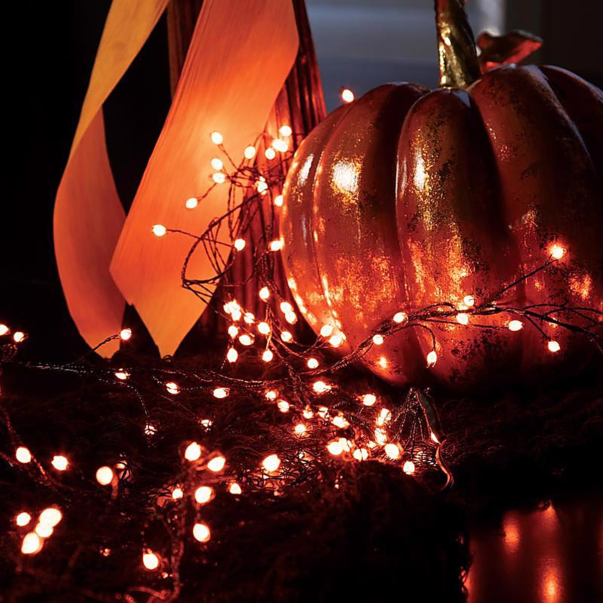 Celebrations - BSCCX250ORA - Orange 250 ct LED Connectable Big Seed Cluster Halloween Lights