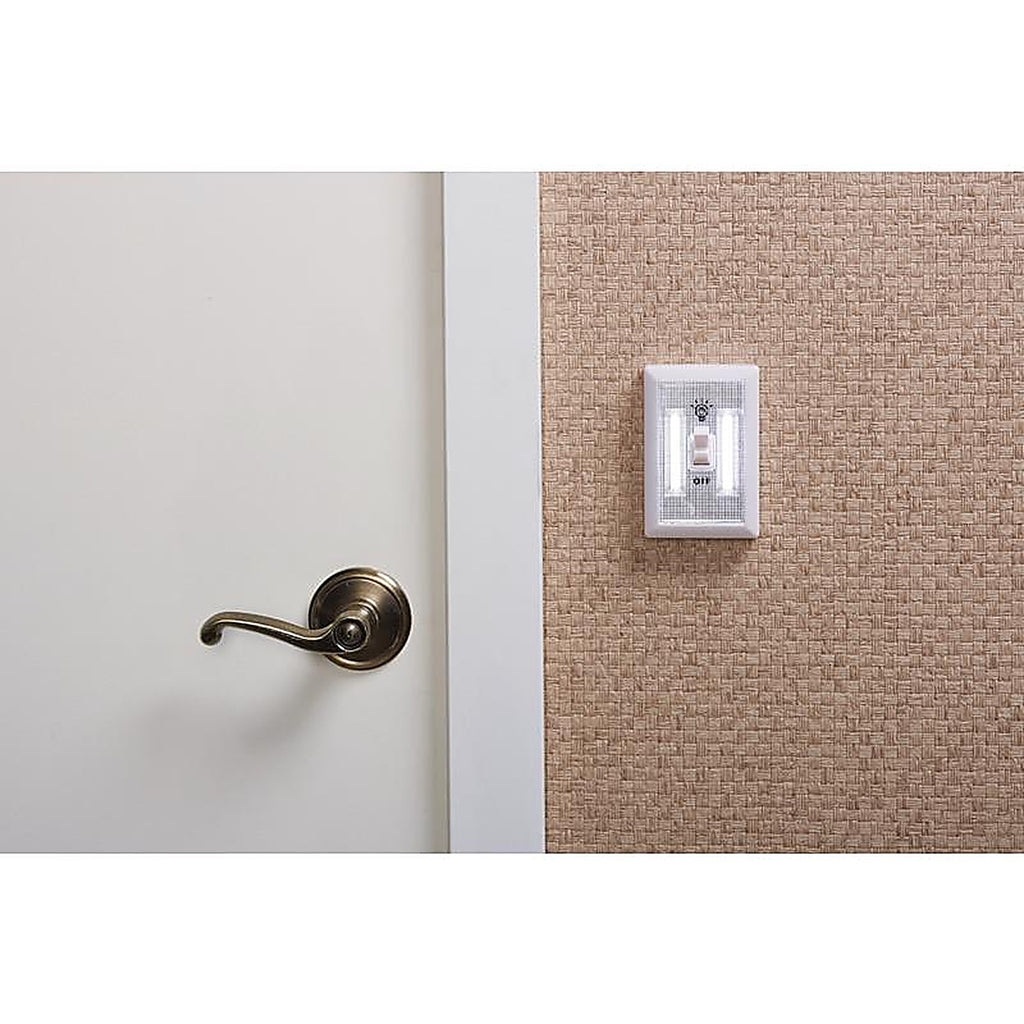 Diamond Visions - 08-1562 - Automatic/Manual LED Night Light w/ Switch